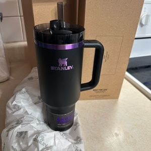 Black Chroma Stanley 40oz